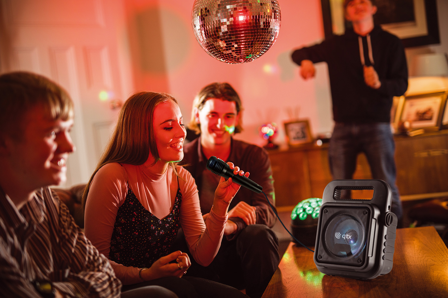 Qtx Effect Portable Bluetooth Party Speaker