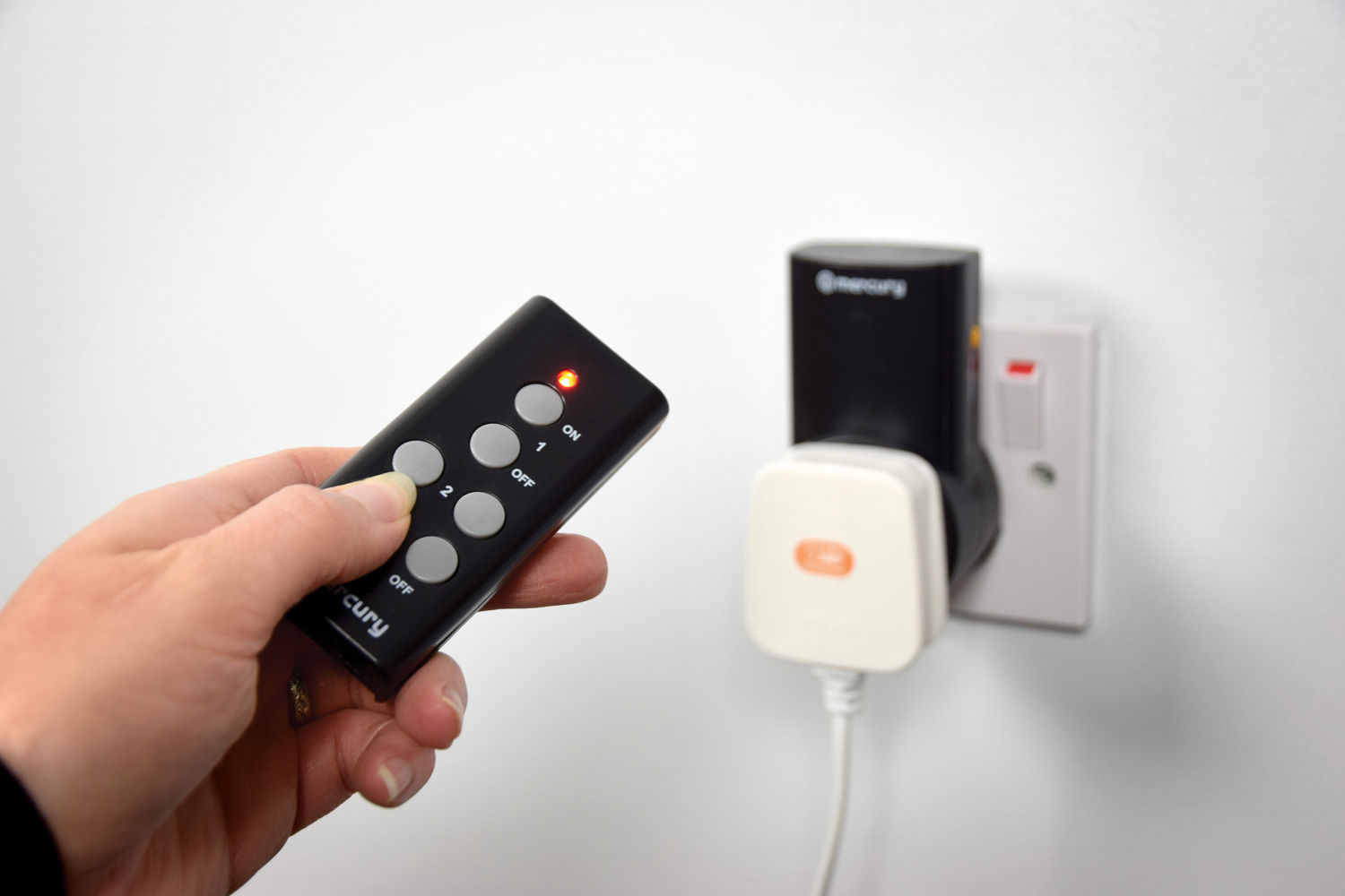 Remote Controlled Mains Sockets, Mercury Rc3