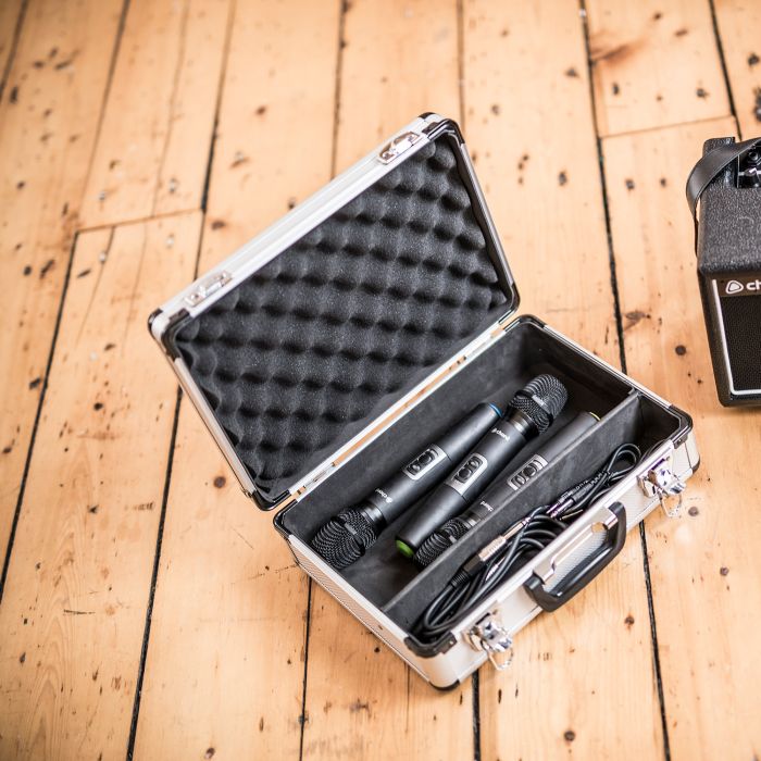 Chord Mfc330 Microphone Flight Case.