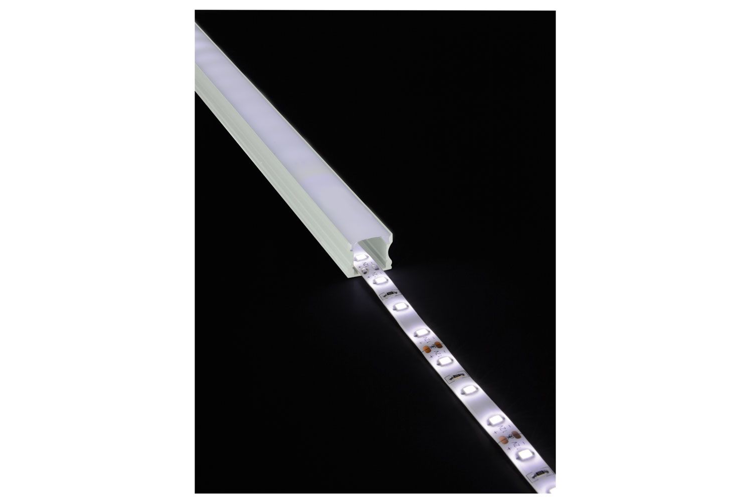 Lyyt Al2-c1716 Aluminium Led Tape Profile Tall Crown 2m