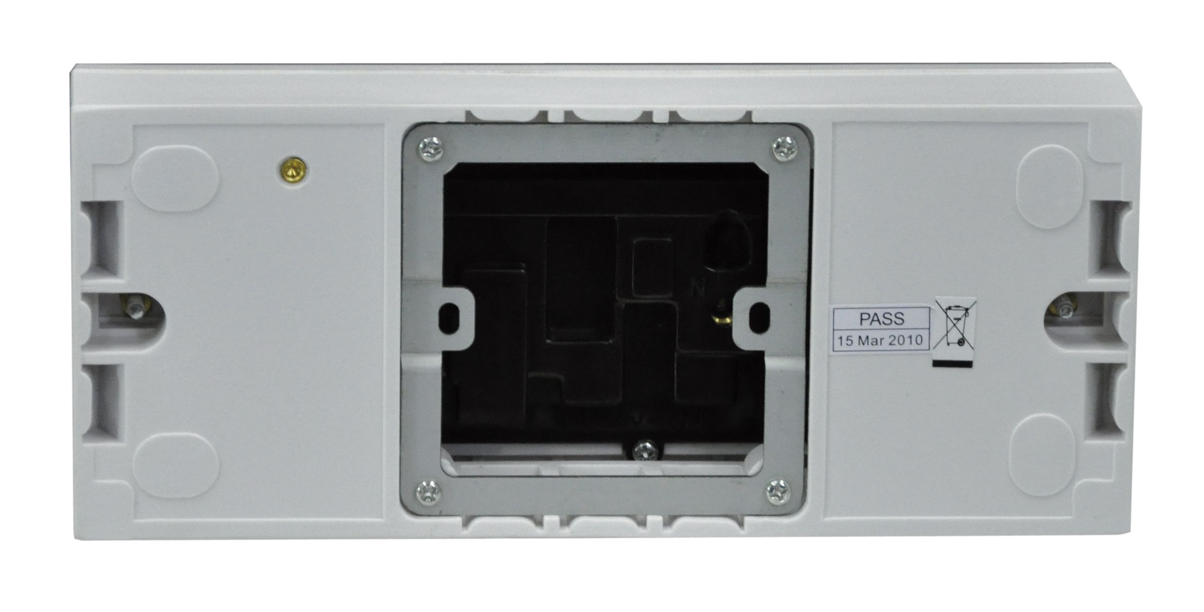 Triple Switched Socket with Back Box